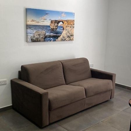 דירות Ta Xbiex Modern Haven In Ta'Xbiex מראה חיצוני תמונה